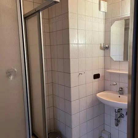 Einzel Zi Nr 2 Freiensteinau